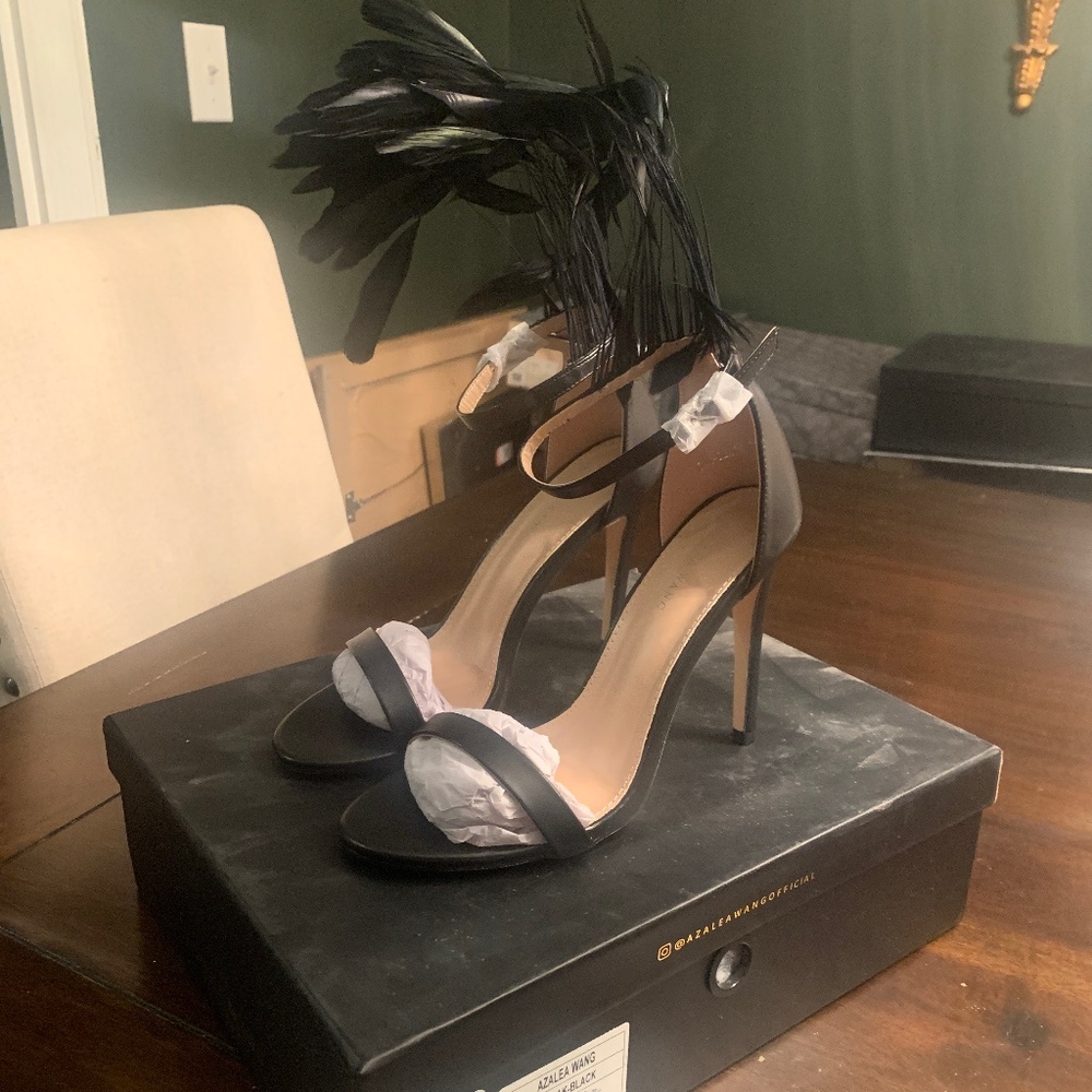 Azalea Wang Black Heels  7.5